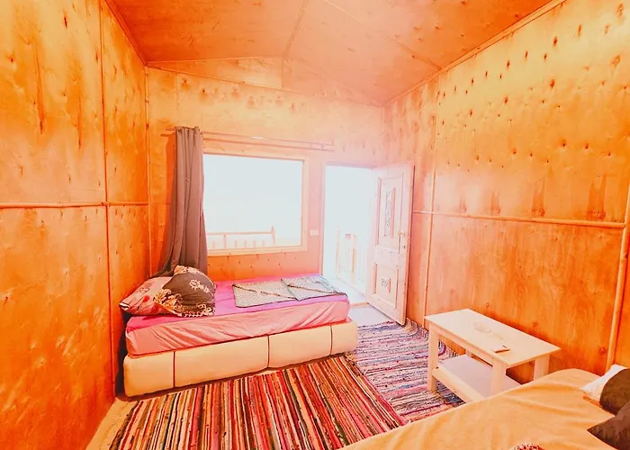 Star Dune Camp Lodge *