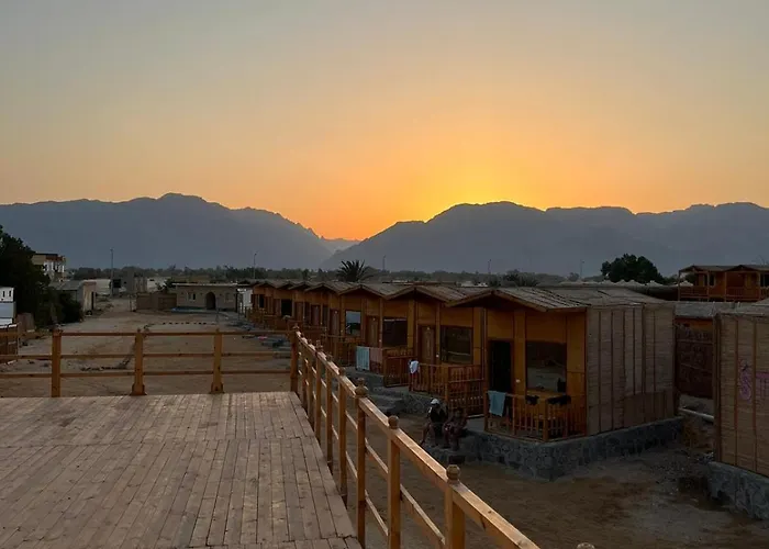 Star Dune Camp Lodge *